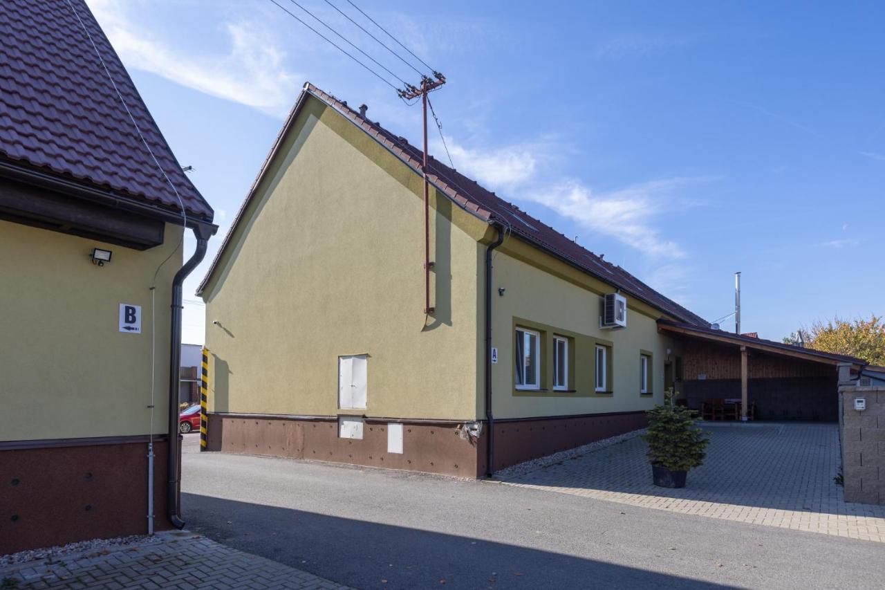 Penzion Rozhovice Exterior foto